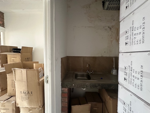 To Let commercial Property for Rent in Maitland Western Cape
